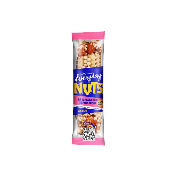 Батончик ореховый Everyday Nuts миндаль-клюква 40г